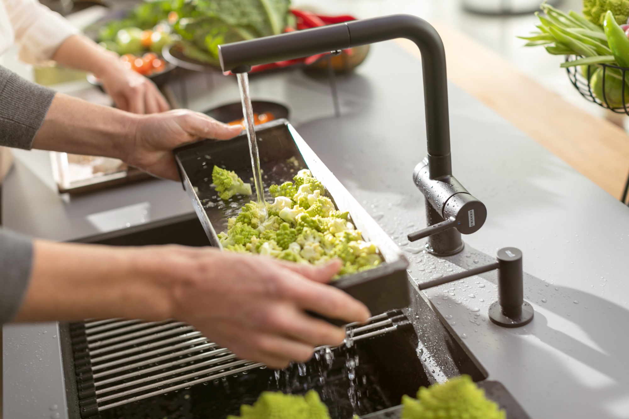 Franke Active L Twist